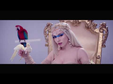 Ava Max – Kings & Queens [Official Music Video]