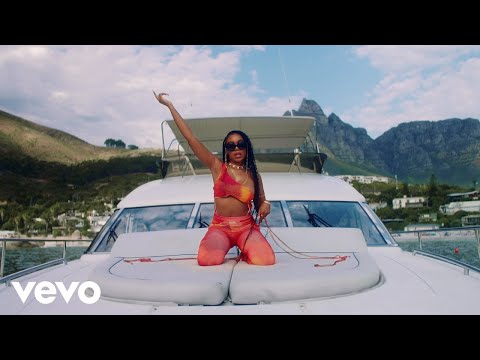 Elaine – Right Now (Official Video)